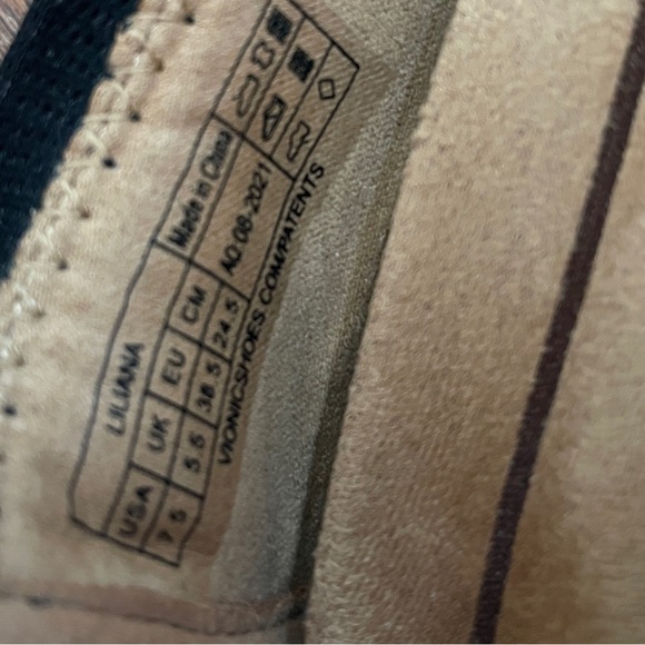 Vionic Liliana Women's Black Ballet Flats - Picture 4 of 4